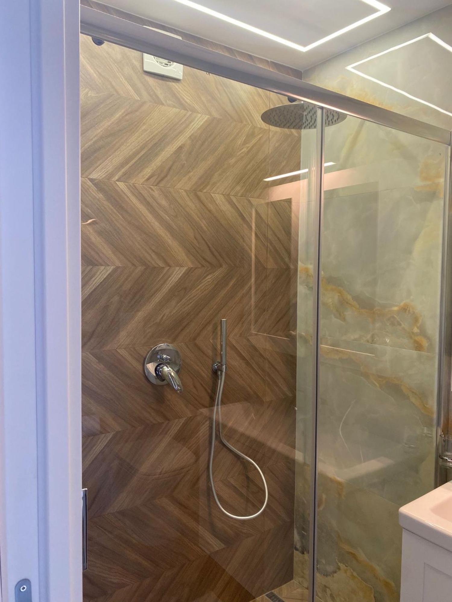 Dora House Napoli Apartment Bagian luar foto