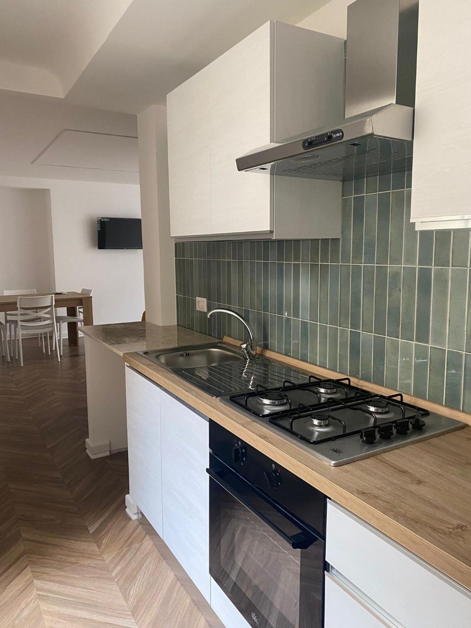 Dora House Napoli Apartment Bagian luar foto