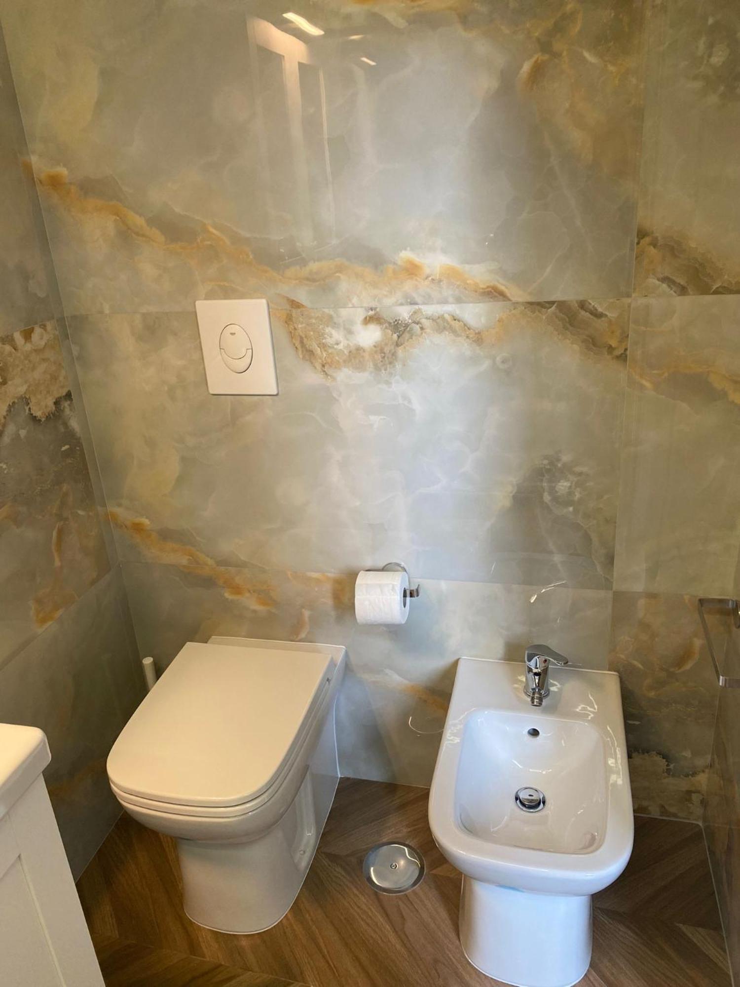 Dora House Napoli Apartment Bagian luar foto
