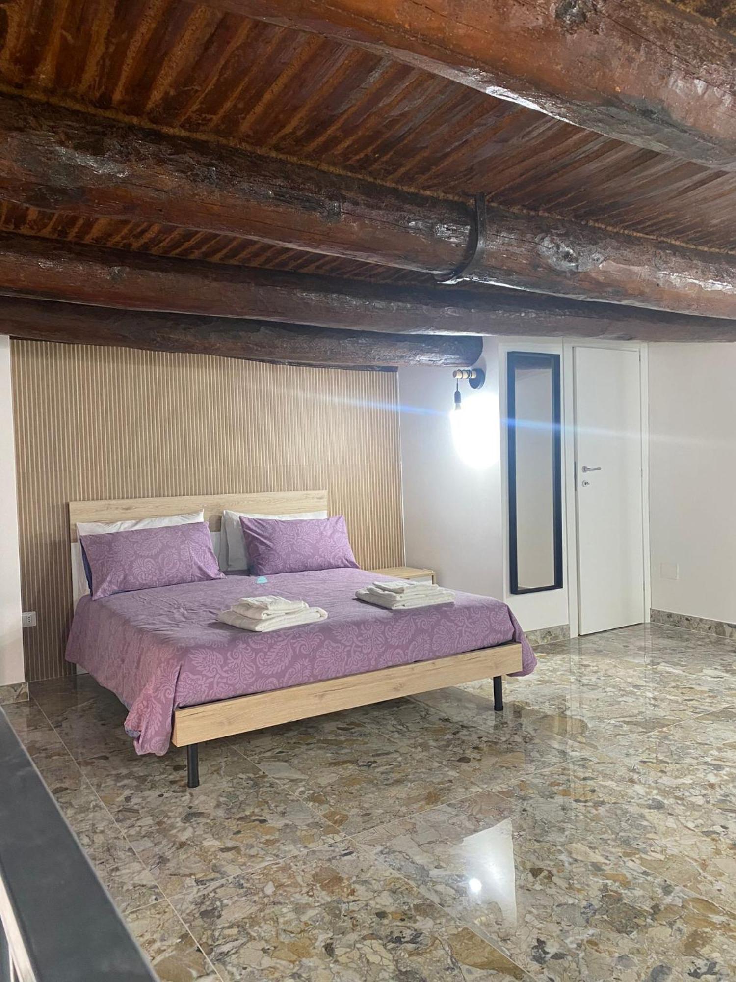 Dora House Napoli Apartment Bagian luar foto
