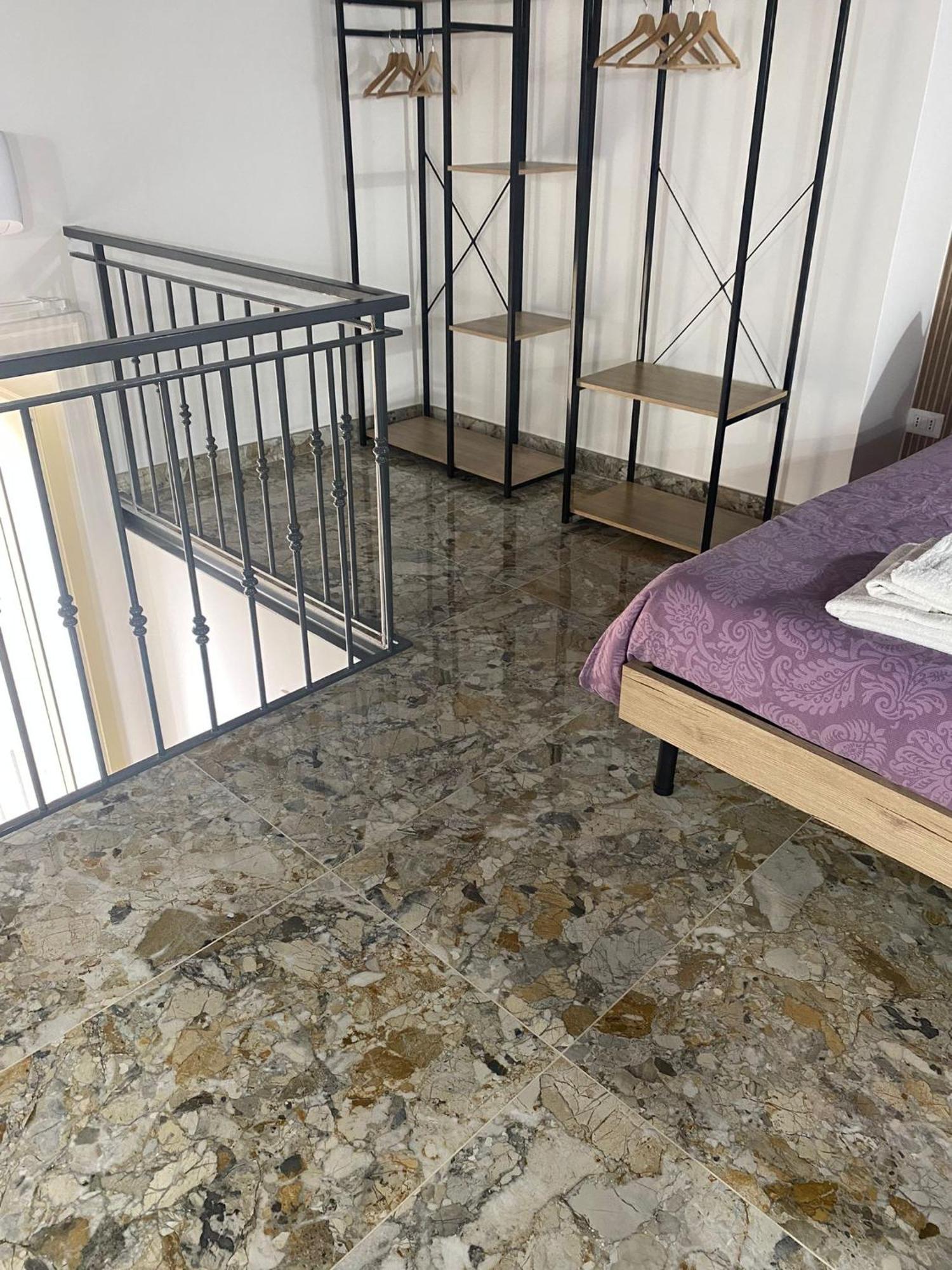 Dora House Napoli Apartment Bagian luar foto
